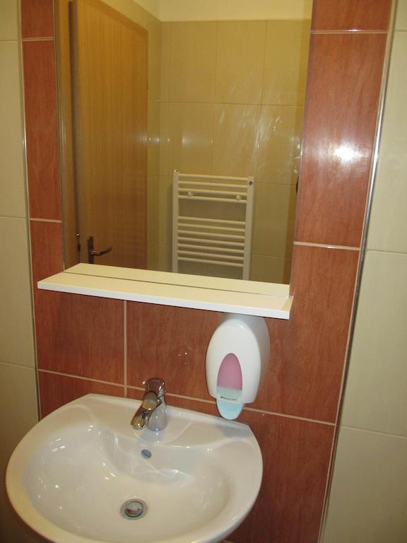 Apartments Manjan كراسنو بوليي الغرفة الصورة