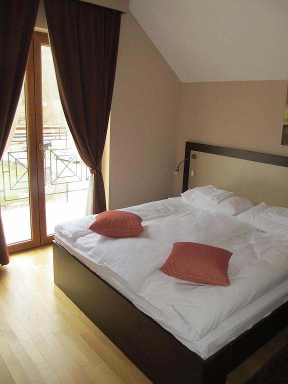 Apartments Manjan كراسنو بوليي الغرفة الصورة