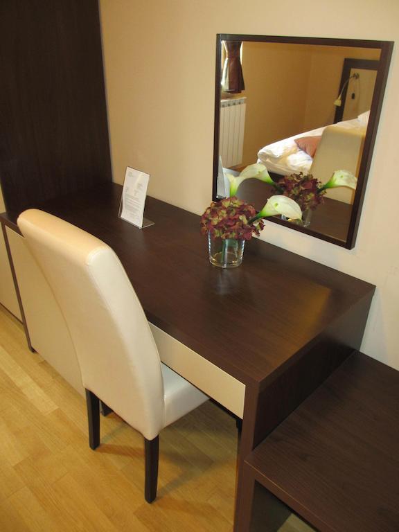 Apartments Manjan كراسنو بوليي الغرفة الصورة
