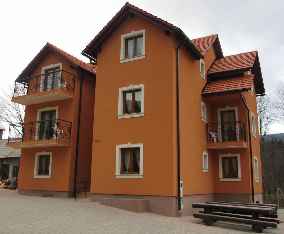 Apartments Manjan كراسنو بوليي المظهر الخارجي الصورة
